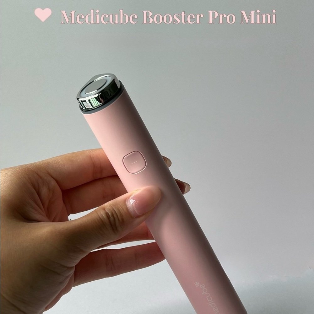 Medicube Booster Pro Mini Pink Skincare Tool (DEVICE ONLY)